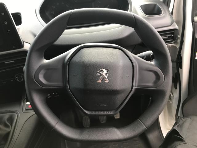 2019 Peugeot Partner 1000 1.5 BLUEHDI 100 ROFESSIONAL VAN (NU69FPN) Image 19