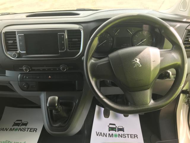 2019 Peugeot Expert 1000 1.5 BLUEHDI 100 PROFESSIONAL EURO 6 VAN (NU69OSM) Image 24