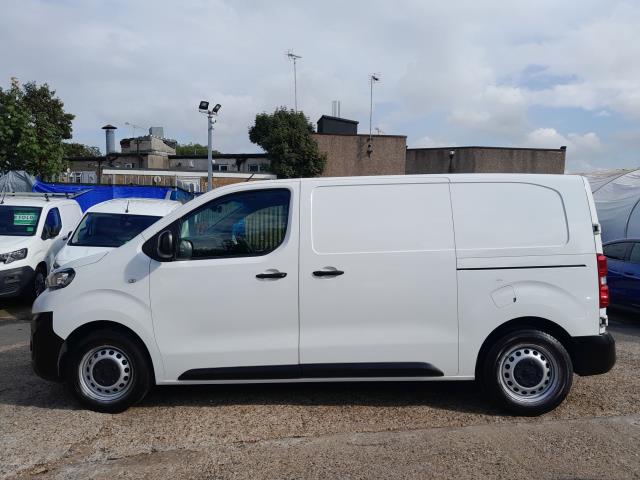 2019 Peugeot Expert 1000 1.5 Bluehdi 100 Professional Van (NU69OTC) Image 9