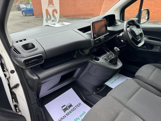 2019 Peugeot Partner 1000 1.5 Bluehdi 100 Professional Van EURO 6 (NU69OZW) Image 23