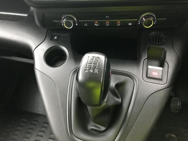 2019 Peugeot Partner 1000 1.5 Bluehdi 100 Professional Van (NU69PPY) Image 14