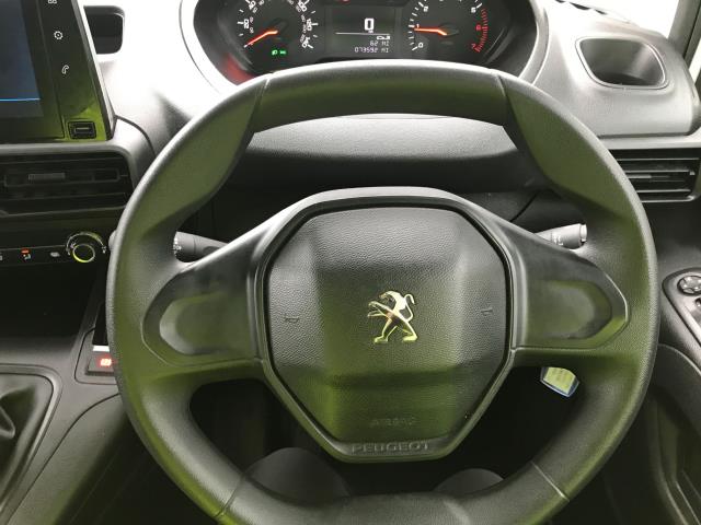 2019 Peugeot Partner 1000 1.5 Bluehdi 100 Professional Van (NU69PPY) Image 10