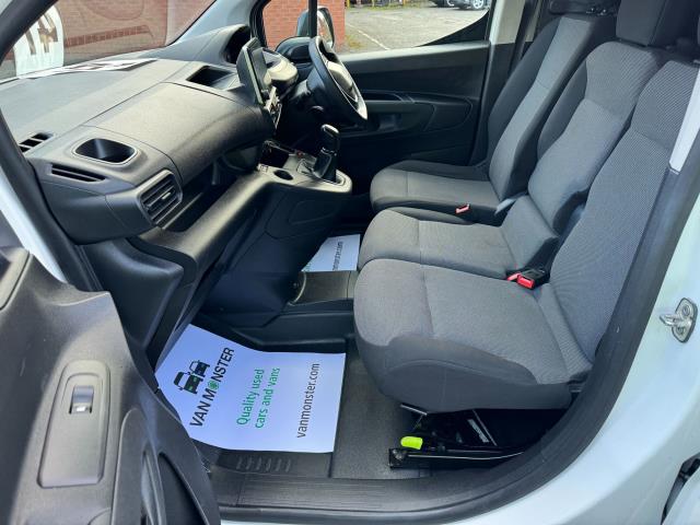 2019 Peugeot Partner 1000 1.5 Bluehdi 100 Professional Van (70MPH SPEED RESTRICTED) (NU69PZZ) Image 25