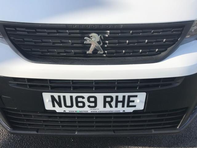 2019 Peugeot Partner L1 1000 1.5BLUE HDI 100PS PROFESSIONAL EURO 6 (NU69RHE) Image 38