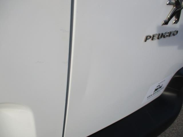 2019 Peugeot Partner 1000 1.5 Bluehdi 100 Professional Van (NU69RZD) Image 29