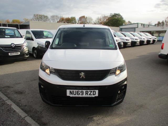 2019 Peugeot Partner 1000 1.5 Bluehdi 100 Professional Van (NU69RZD) Image 11