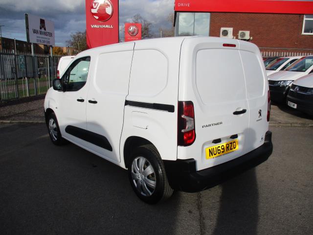2019 Peugeot Partner 1000 1.5 Bluehdi 100 Professional Van (NU69RZD) Image 7
