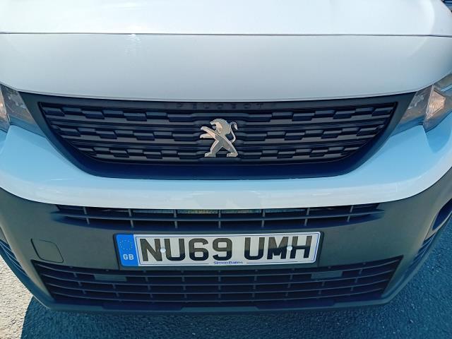 2020 Peugeot Partner L1 1000 1.5BLUE HDI 100PS PROFESSIONAL EURO 6 (NU69UMH) Image 40