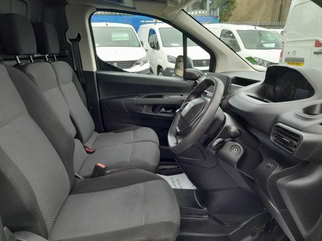 2019 Peugeot Partner 1000 1.5 Bluehdi 100 GRIP Van (NU69VUC) Image 22