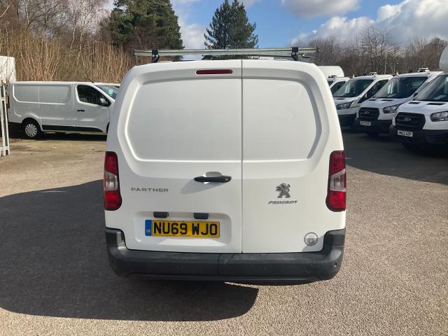 2019 Peugeot Partner 950 1.5 Bluehdi 100 Professional (LONG) Van (NU69WJO) Image 10