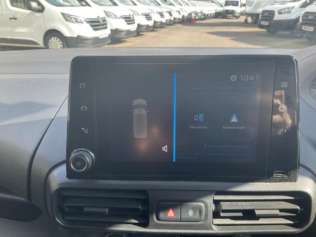 2019 Peugeot Partner 950 1.5 Bluehdi 100 Professional (LONG) Van (NU69WJO) Image 22