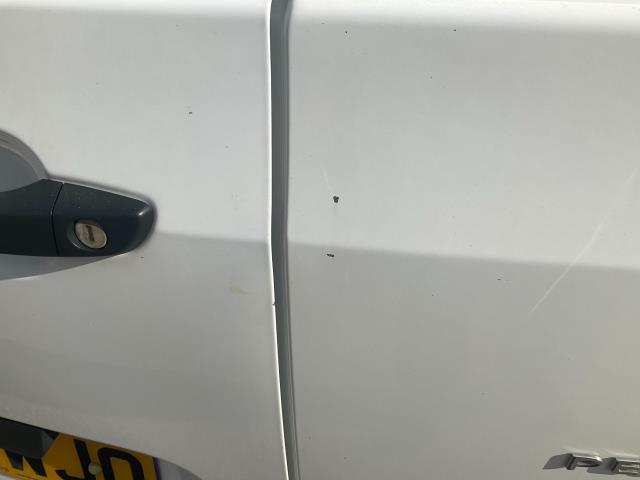 2019 Peugeot Partner 950 1.5 Bluehdi 100 Professional (LONG) Van (NU69WJO) Image 31
