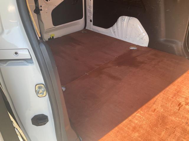 2019 Peugeot Partner 950 1.5 Bluehdi 100 Professional (LONG) Van (NU69WJO) Image 15
