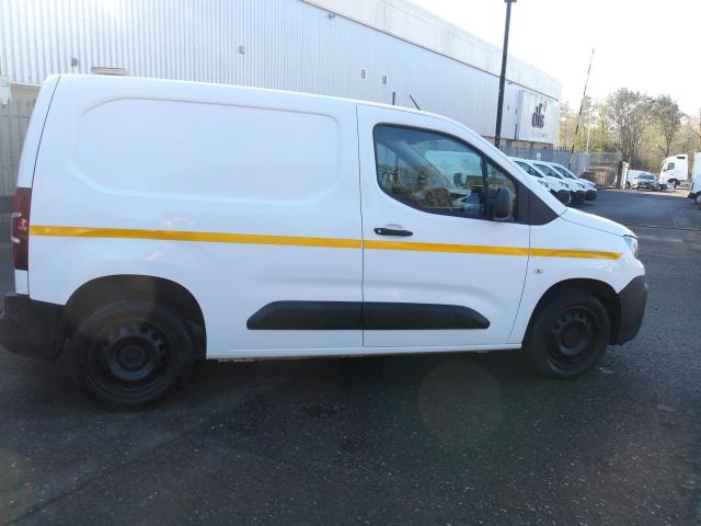 2019 Peugeot Partner 1000 1.5 Bluehdi 100 Grip Van (NU69WNR) Image 8