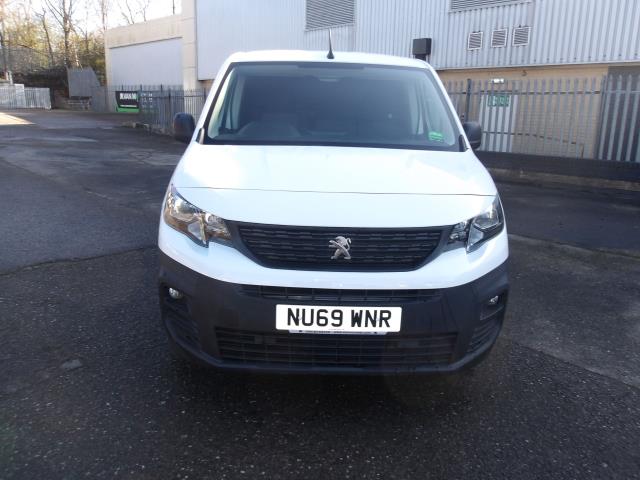 2019 Peugeot Partner 1000 1.5 Bluehdi 100 Grip Van (NU69WNR) Image 2