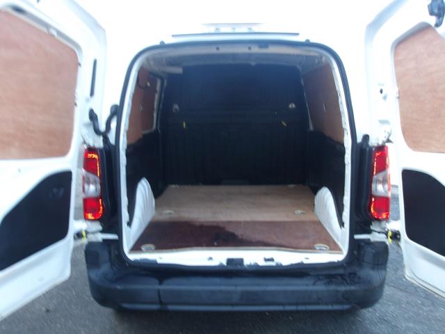 2019 Peugeot Partner 1000 1.5 Bluehdi 100 Grip Van (NU69WNR) Image 16