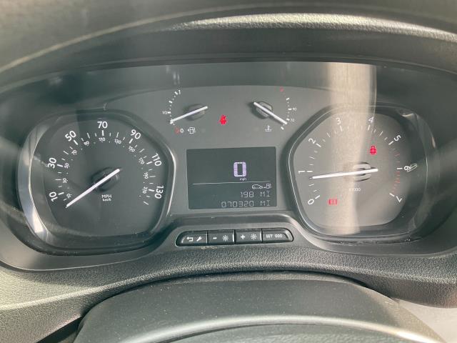 2020 Peugeot Expert 1400 2.0 Bluehdi 120 Professional Van (NU70BDX) Image 20