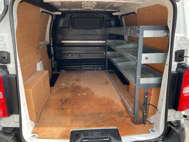 2020 Peugeot Expert 1400 2.0 Bluehdi 120 Professional Van (NU70BDX) Image 13