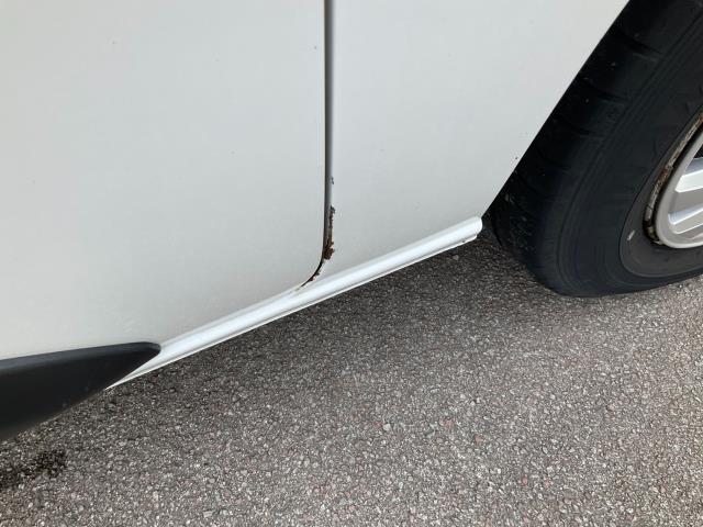 2020 Peugeot Expert 1400 2.0 Bluehdi 120 Professional Van (NU70BDX) Image 36