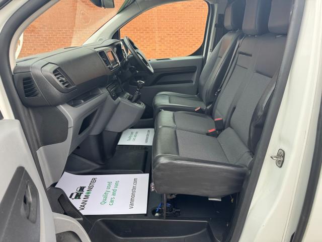 2020 Peugeot Expert 1400 2.0 Bluehdi 120 Professional Van (NU70BKY) Image 33