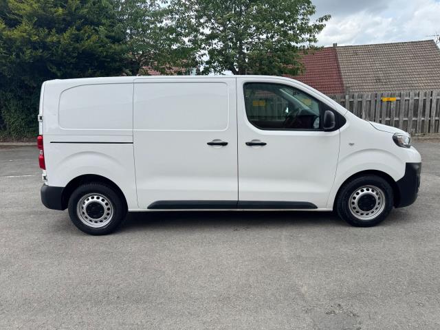 2020 Peugeot Expert 1400 2.0 Bluehdi 120 Professional Van (NU70BKY) Image 10