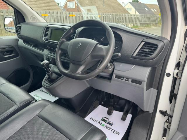 2020 Peugeot Expert 1400 2.0 Bluehdi 120 Professional Van (NU70BKY) Image 14