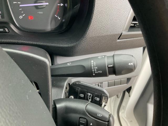 2020 Peugeot Expert 1400 2.0 Bluehdi 120 Professional Van (NU70BRZ) Image 33