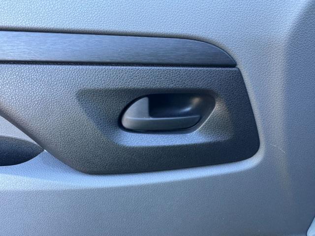2020 Peugeot Expert 1400 2.0 Bluehdi 120 Professional Van (NU70BWY) Image 37