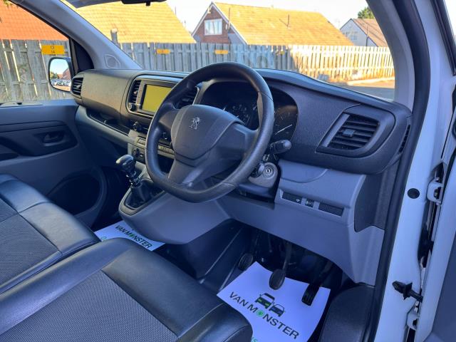 2020 Peugeot Expert 1400 2.0 Bluehdi 120 Professional Van (NU70BWY) Image 14