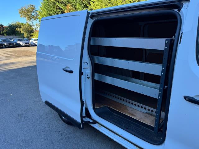 2020 Peugeot Expert 1400 2.0 Bluehdi 120 Professional Van (NU70BWY) Image 45