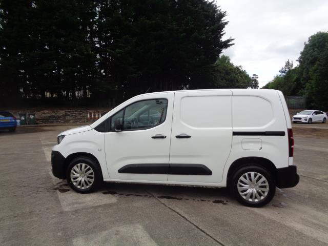 2020 Peugeot Partner 1000 1.5 Bluehdi 100 Professional Van (NU70BYW) Image 6