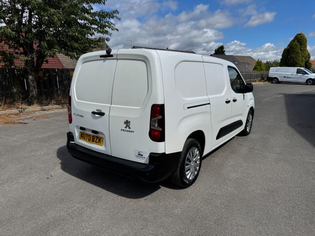 2020 Peugeot Partner 850 1.5 Bluehdi 100 Professional Crew Van (NU70BZK) Image 9