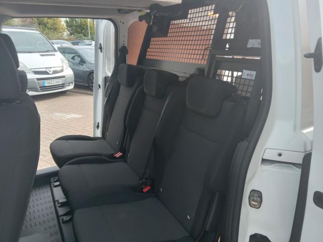 2020 Peugeot Partner 850 1.5 Bluehdi 100 Professional Crew Van (NU70CCF) Image 31