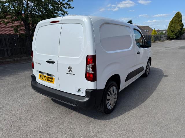 2020 Peugeot Partner 1000 1.5 Bluehdi 100 Professional Van (NU70DXX) Image 9