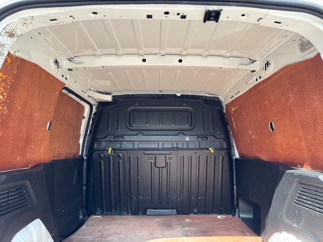 2020 Peugeot Partner 1000 1.5 Bluehdi 100 Professional Van (NU70DXX) Image 48