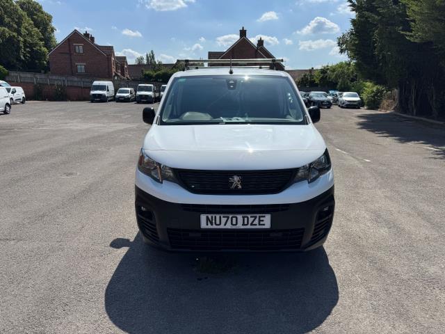 2020 Peugeot Partner 850 1.5 Bluehdi 100 Professional Crew Van (NU70DZE) Image 3