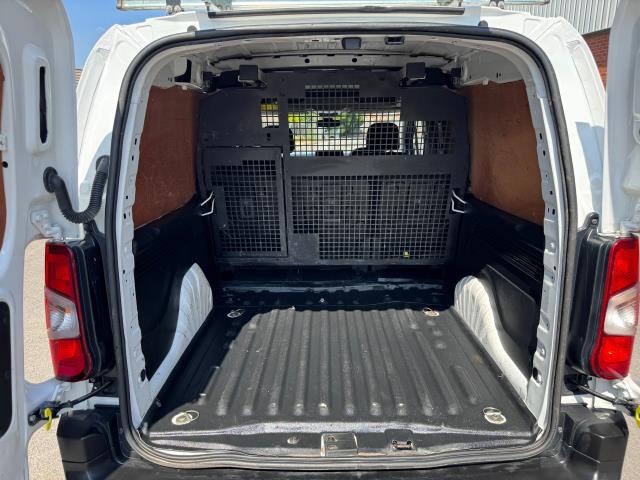 2020 Peugeot Partner 850 1.5 Bluehdi 100 Professional Crew Van (NU70DZE) Image 51