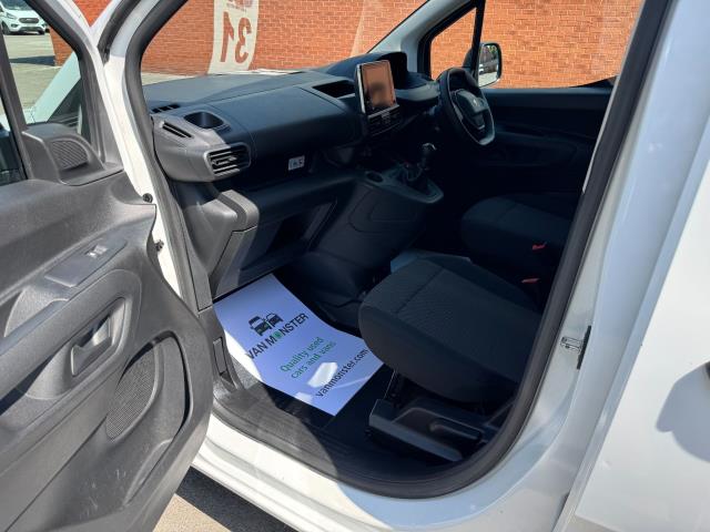 2020 Peugeot Partner 850 1.5 Bluehdi 100 Professional Crew Van (NU70DZE) Image 28