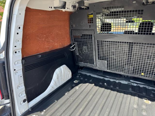 2020 Peugeot Partner 850 1.5 Bluehdi 100 Professional Crew Van (NU70DZE) Image 53