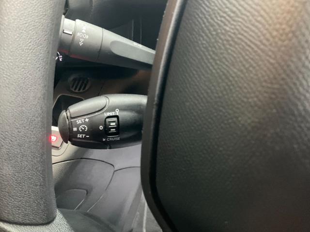 2020 Peugeot Partner 1000 1.5 Bluehdi 100 Professional Van (NU70EEO) Image 26