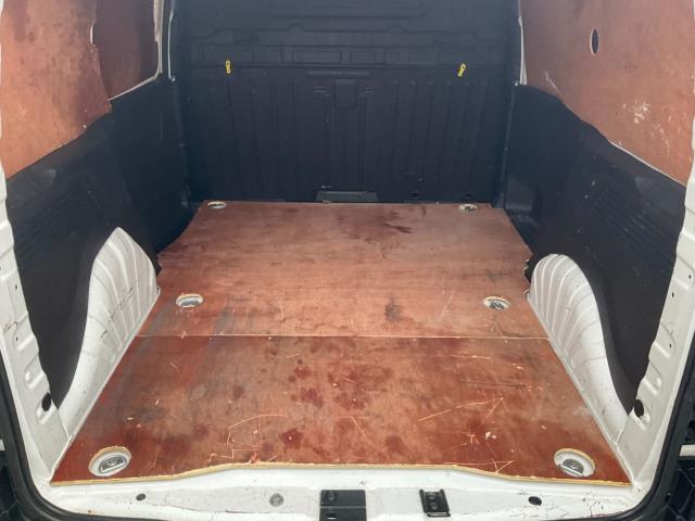 2020 Peugeot Partner 1000 1.5 Bluehdi 100 Professional Van (NU70EEO) Image 13