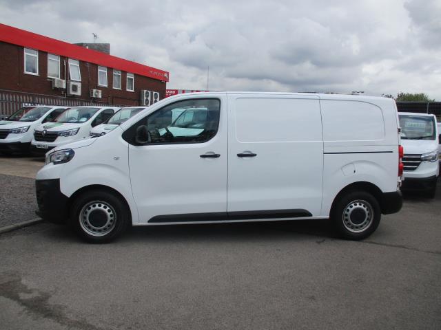 2020 Peugeot Expert 1400 2.0 Bluehdi 120 Professional Van (NU70FHV) Image 8