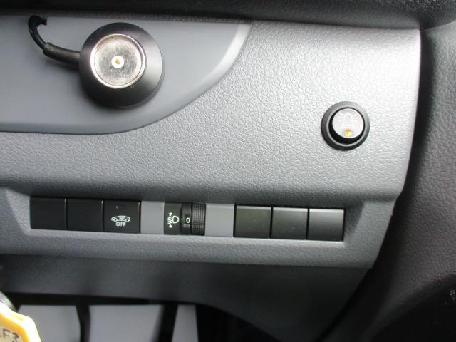 2020 Peugeot Expert 1400 2.0 Bluehdi 120 Professional Van (NU70FHV) Image 17