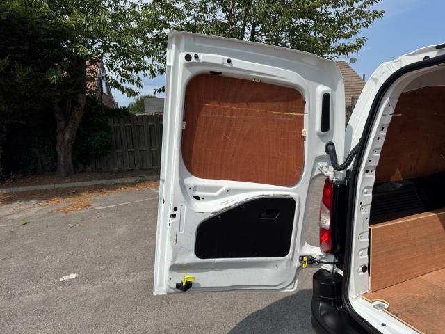 2020 Peugeot Partner 1000 1.5 Bluehdi 100 Professional Van EURO 6 (NU70FKA) Image 49