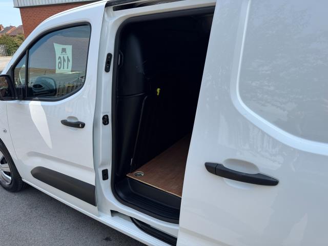 2020 Peugeot Partner 1000 1.5 Bluehdi 100 Professional Van EURO 6 (NU70FKA) Image 39