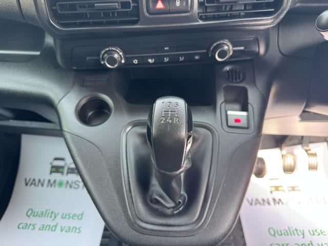 2020 Peugeot Partner 1000 1.5 Bluehdi 100 Professional Van EURO 6 (NU70FKA) Image 26