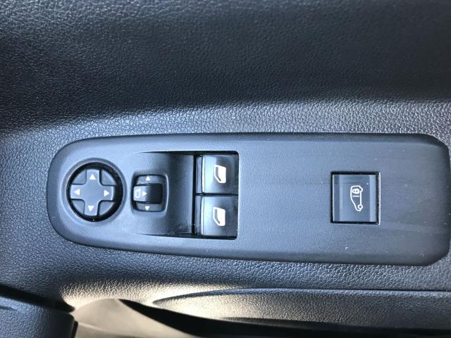 2021 Peugeot Partner 1000 1.5 Bluehdi 100 Professional Van (NU70FLR) Image 22