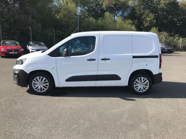 2021 Peugeot Partner 1000 1.5 Bluehdi 100 Professional Van (NU70FLR) Image 5