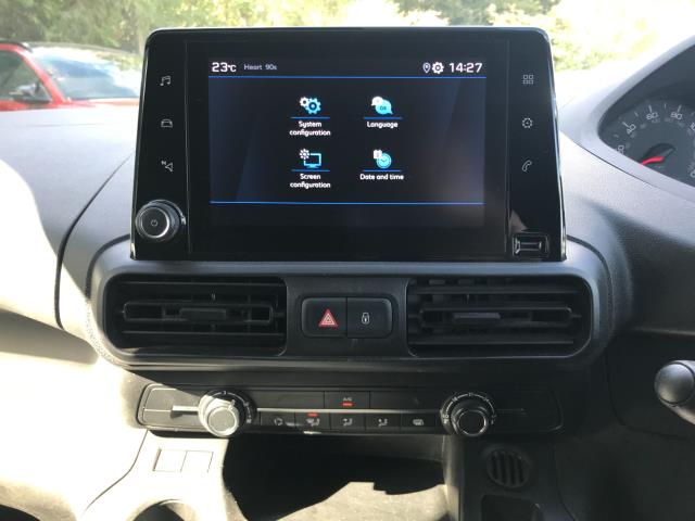 2021 Peugeot Partner 1000 1.5 Bluehdi 100 Professional Van (NU70FLR) Image 19