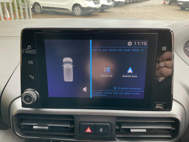 2020 Peugeot Partner 1000 1.5 Bluehdi 100 Professional Van (NU70FLV) Image 23